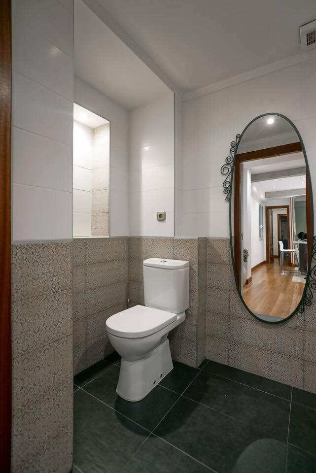 Amplio En Gros Con Parking Privado Appartement